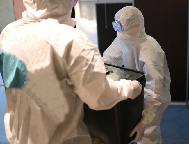 不用品の搬出作業